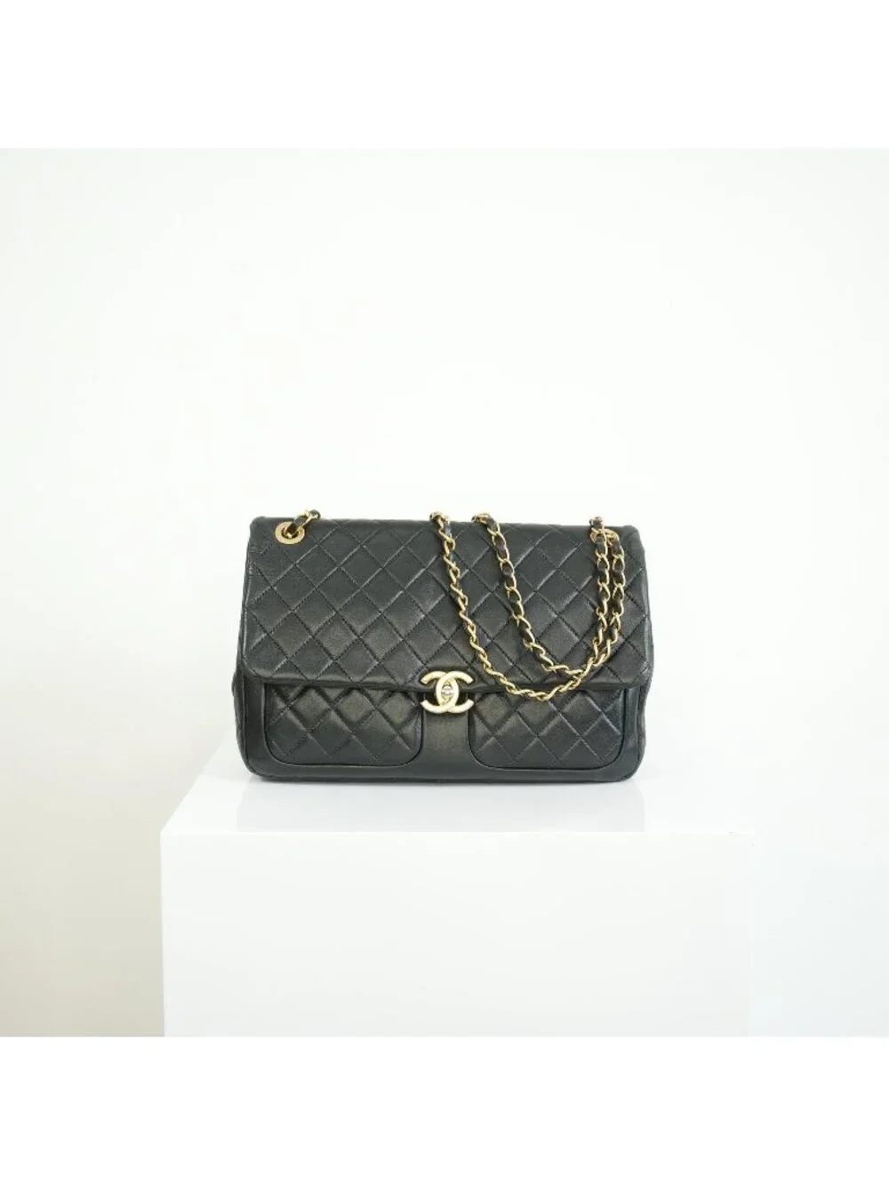 Chanel Jumbo Daily Flap Black Shoulder Bag Quilted Lambskin